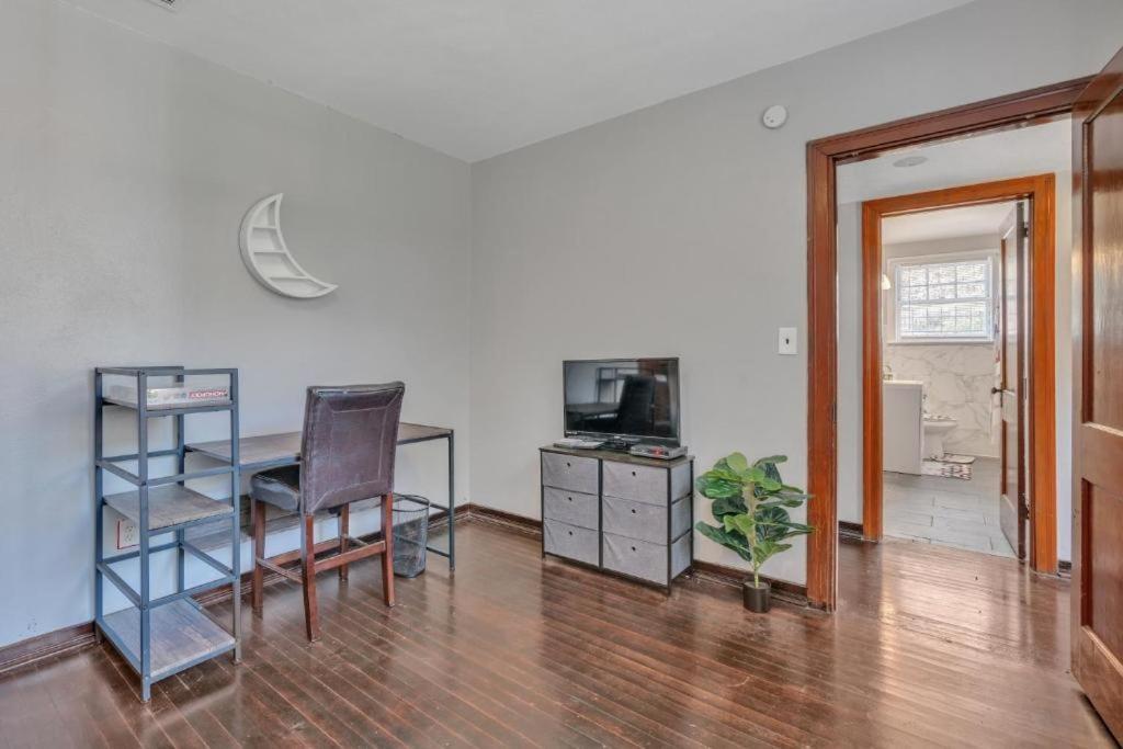Comfy Pet Friendly Home In Jacksonville Mins To Downtown'S Exterior foto