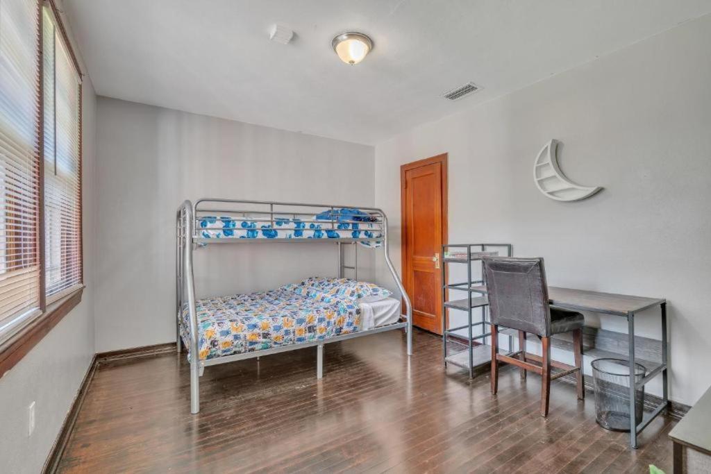Comfy Pet Friendly Home In Jacksonville Mins To Downtown'S Exterior foto