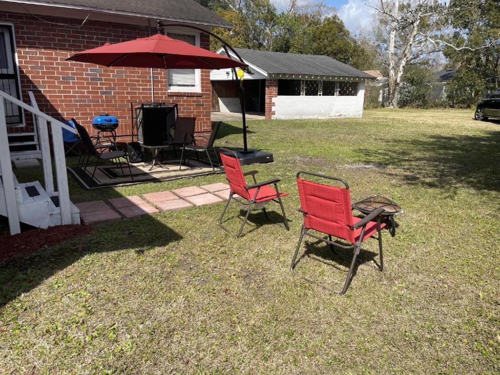 Comfy Pet Friendly Home In Jacksonville Mins To Downtown'S Exterior foto